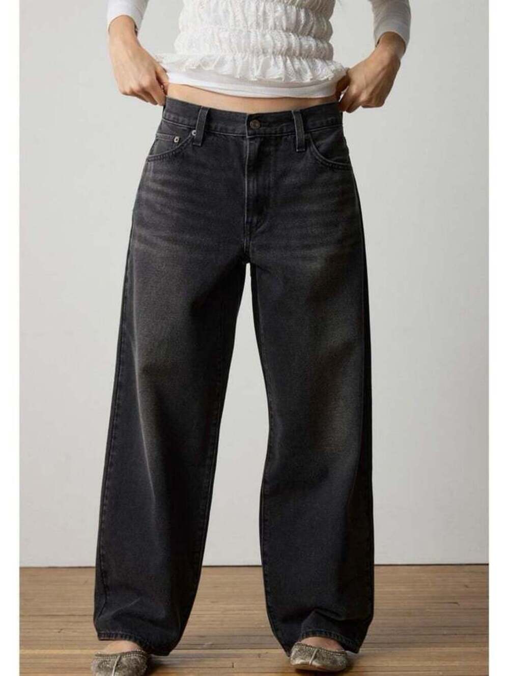Levi’s Baggy Dad Loose Jeans